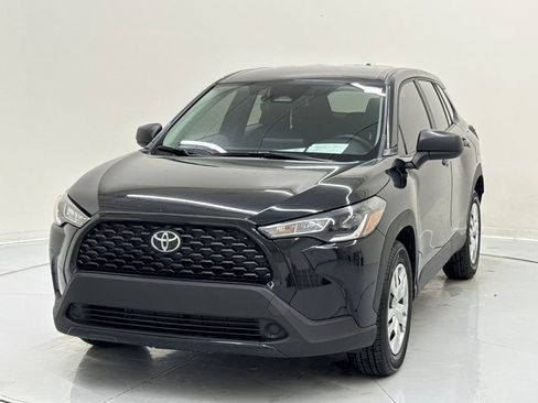 Used 2023 Toyota Corolla Cross L image 1