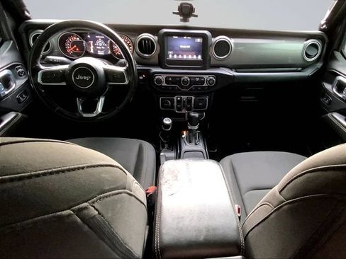 Used 2021 Jeep Gladiator Overland w/ Safety Group AWD/4WD image 16