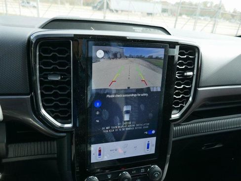 New 2025 Ford Ranger XLT w/ FX4 Off-Road Package image 19