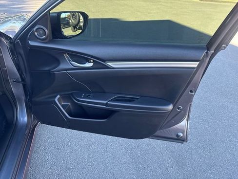Used 2021 Honda Civic Sport image 31