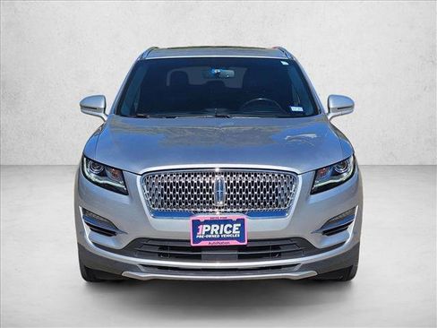 Used 2019 Lincoln MKC Reserve image 3