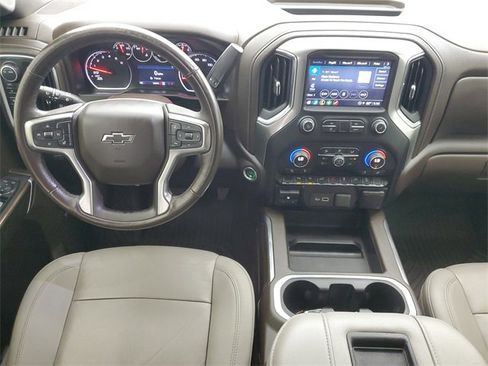 Used 2021 Chevrolet Silverado 1500 LT Trail Boss w/ LT Trail Boss Premium Package image 15