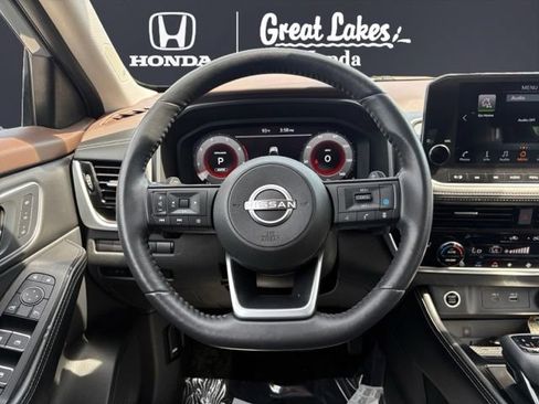 Used 2023 Nissan Rogue Platinum w/ Platinum Premium Package AWD/4WD image 12