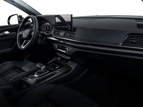 Certified 2025 Audi SQ5 Premium Plus w/ Premium Plus Package image 10