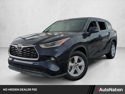 Used 2021 Toyota Highlander LE