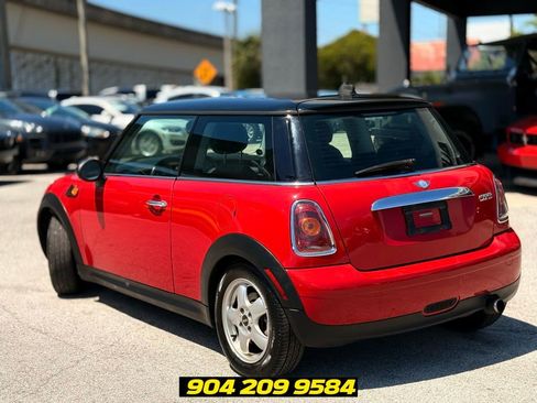 Used 2010 MINI Cooper Hardtop FWD image 5