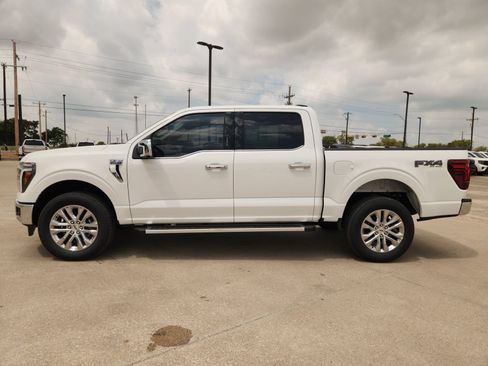 New 2026 Ford F150 Lariat w/ Equipment Group 501A Mid AWD/4WD image 3