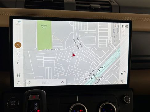 Used 2026 Land Rover Defender 110 S image 26