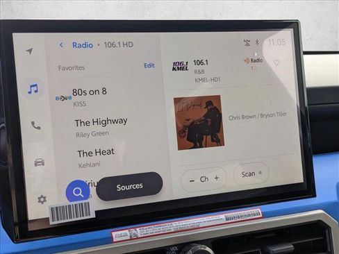 New 2025 Toyota Tacoma TRD Off-Road image 12