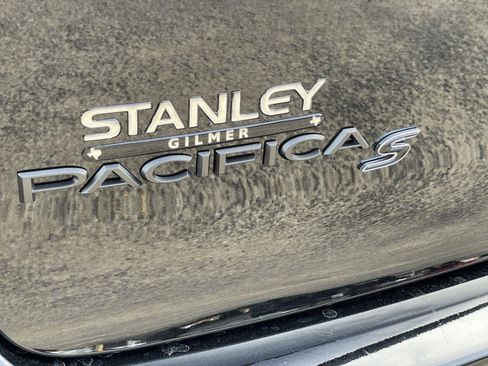 New 2026 Chrysler Pacifica Limited FWD image 56