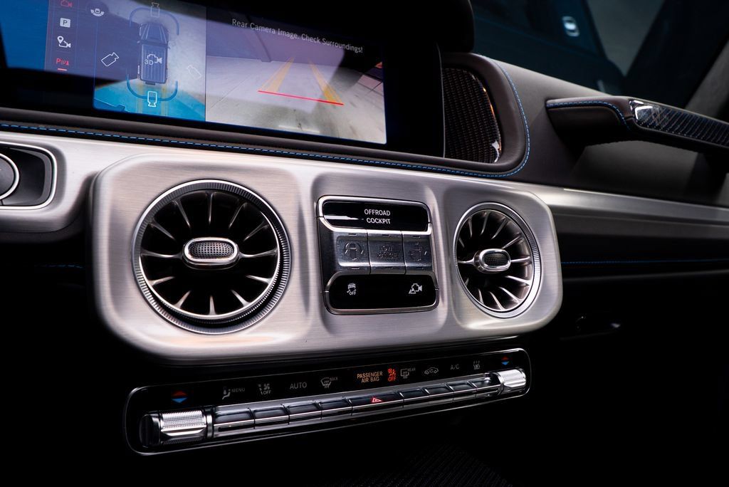 Used 2025 Mercedes-Benz G 580 w/ EQ Technology image 44