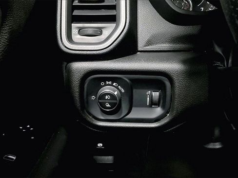 Used 2024 RAM 1500 Tradesman image 16