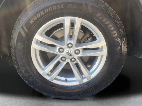 Used 2022 Ford Explorer 4WD image 23