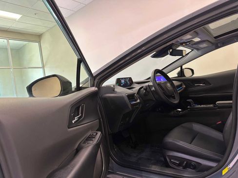 Used 2023 Toyota Prius XLE AWD/4WD image 22