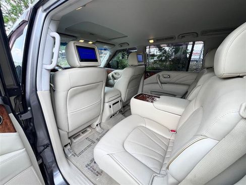 Used 2016 INFINITI QX80 4WD w/ Deluxe Technology Package image 20