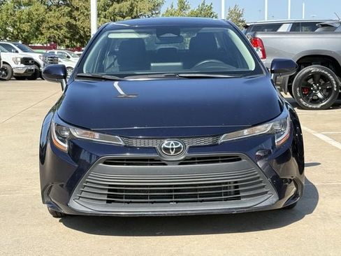Used 2024 Toyota Corolla LE FWD image 8