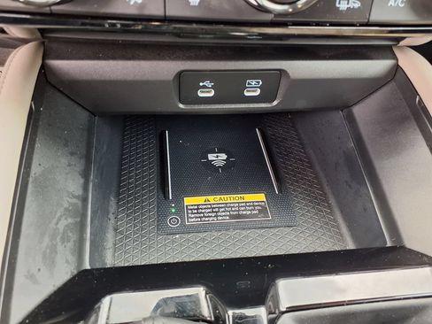 Used 2023 Honda Accord Touring image 26