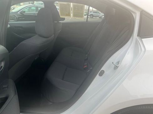 Used 2025 Toyota Corolla LE image 25