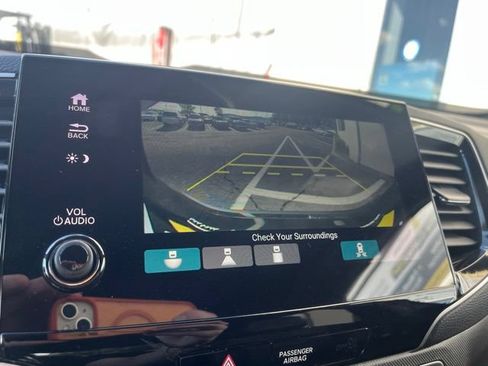 Used 2023 Honda Passport TrailSport image 16