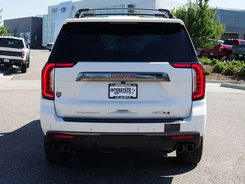 Used 2022 GMC Yukon AT4 AWD/4WD image 4