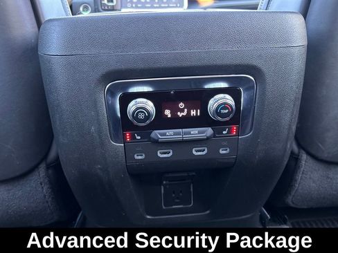 Certified 2024 GMC Yukon XL Denali Ultimate image 25