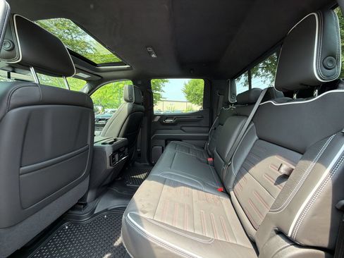 Used 2025 GMC Sierra 1500 AT4X AWD/4WD image 21