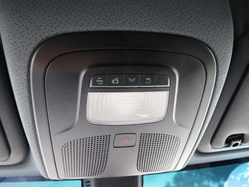Used 2025 Mercedes-Benz Sprinter 2500 image 45
