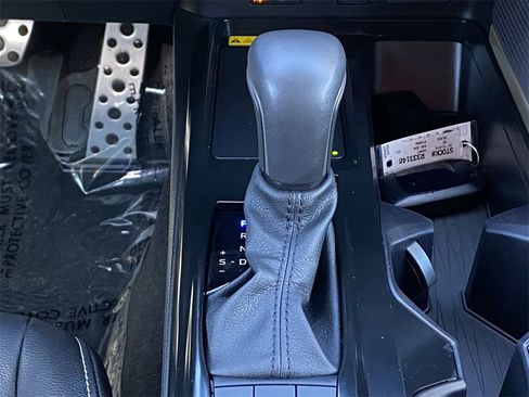 Certified 2025 Toyota Camry SE image 31