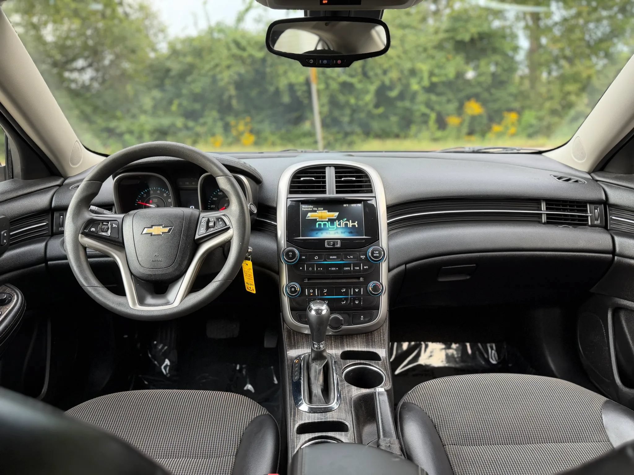Used 2015 Chevrolet Malibu LT w/ Power Convenience Package FWD image 23