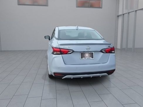 New 2025 Nissan Versa SR w/ Trunk Package image 7