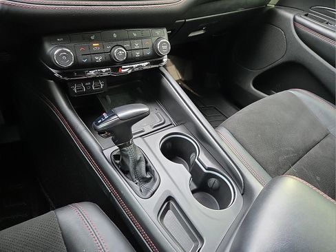 Used 2022 Dodge Durango R/T w/ Blacktop Package AWD/4WD image 25