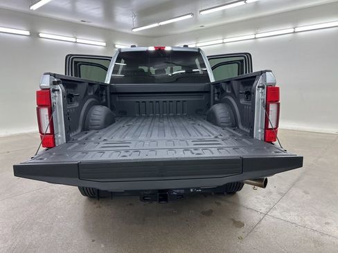 Used 2022 Ford F250 Lariat w/ Lariat Ultimate Package image 26