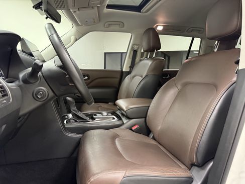 Certified 2023 INFINITI QX80 Premium Select w/ Cargo Package AWD/4WD image 12