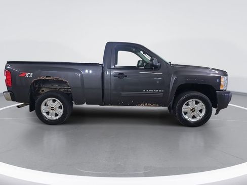 Used 2011 Chevrolet Silverado 1500 LT w/ Interior Plus Package AWD/4WD image 2