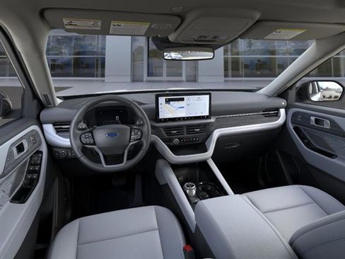 New 2026 Ford Explorer Platinum AWD/4WD image 9