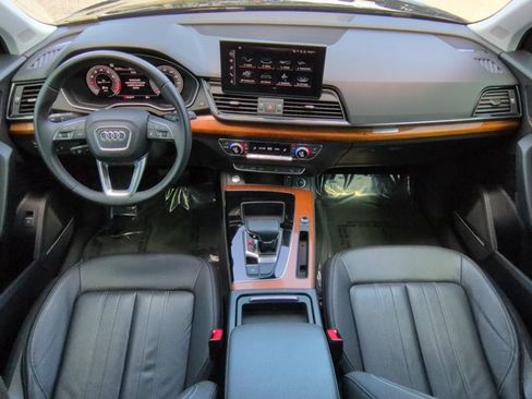 Used 2022 Audi Q5 2.0T Premium Plus w/ Premium Plus Package AWD/4WD image 15
