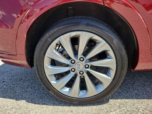 Certified 2025 Buick Envista Avenir FWD image 5