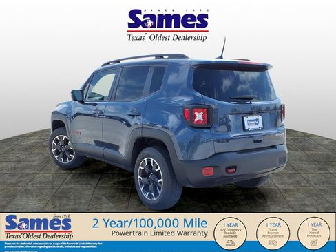 Used 2023 Jeep Renegade Trailhawk image 7