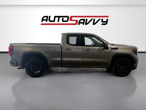 Used 2023 GMC Sierra 1500 Elevation AWD/4WD image 8
