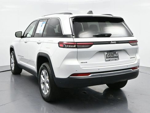 Used 2023 Jeep Grand Cherokee Limited AWD/4WD image 6