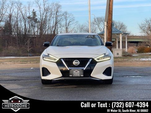 Used 2019 Nissan Maxima 3.5 SV w/ Floor Mat Group image 6