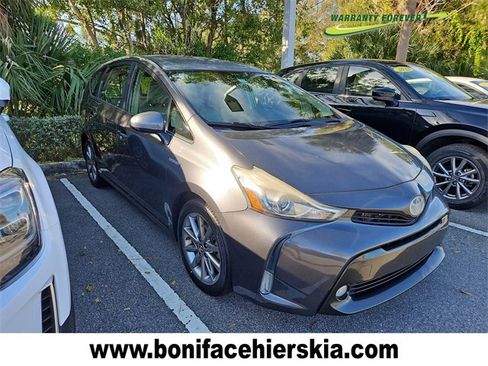 Used 2015 Toyota Prius V Five image 1