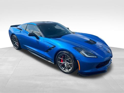 Used 2014 Chevrolet Corvette Stingray Coupe w/ 2LT Preferred Equipment Group RWD image 7