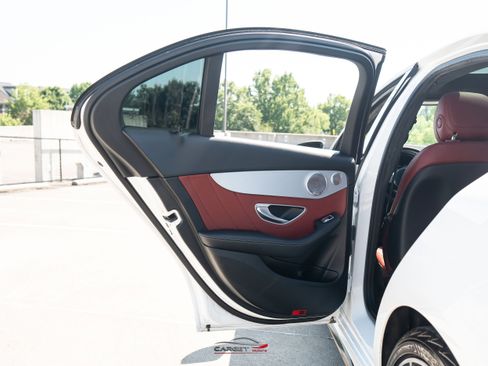 Used 2021 Mercedes-Benz C 300 Sedan image 40