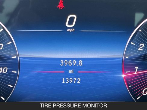 Used 2024 Mercedes-Benz C 300 4MATIC Sedan image 18