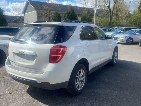 Used 2017 Chevrolet Equinox LT w/ Convenience Package image 8