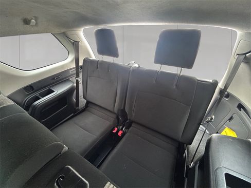 Used 2017 Toyota 4Runner SR5 image 16