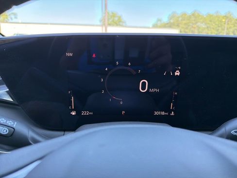 Used 2024 Buick Envista Preferred w/ Convenience I Package FWD image 9