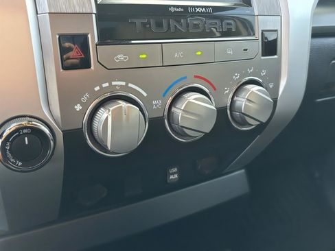 Used 2018 Toyota Tundra SR5 image 20