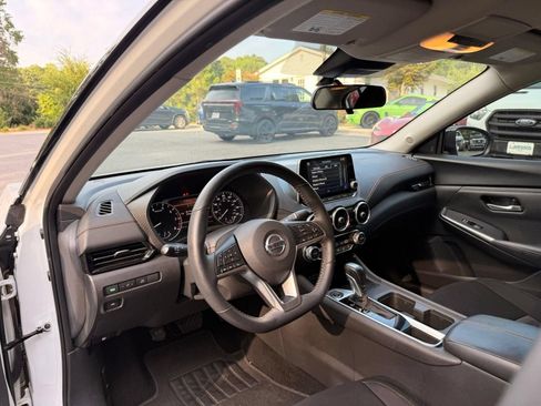 Used 2023 Nissan Sentra SR FWD image 20